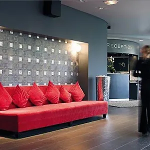https://quality-only-suites-cdg-airport.fr-paris.fr